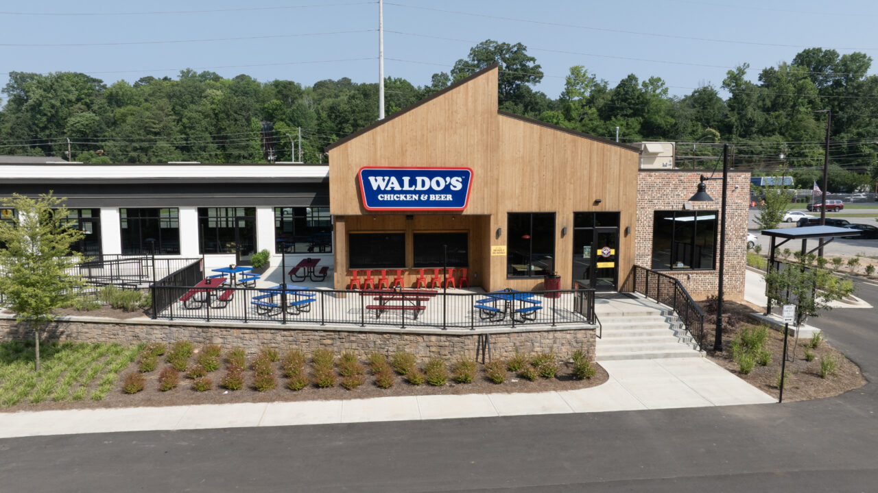 a restaurant-focused retail center in suburban Birmingham, AL